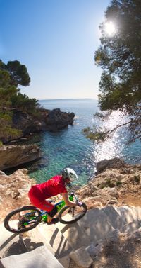 Mountainbiken bei Cala Ratjada im Osten Mallorcas - das ideale Winterziel
